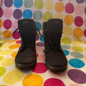 Dr. Martens Sheridan Canvas boots sz 8